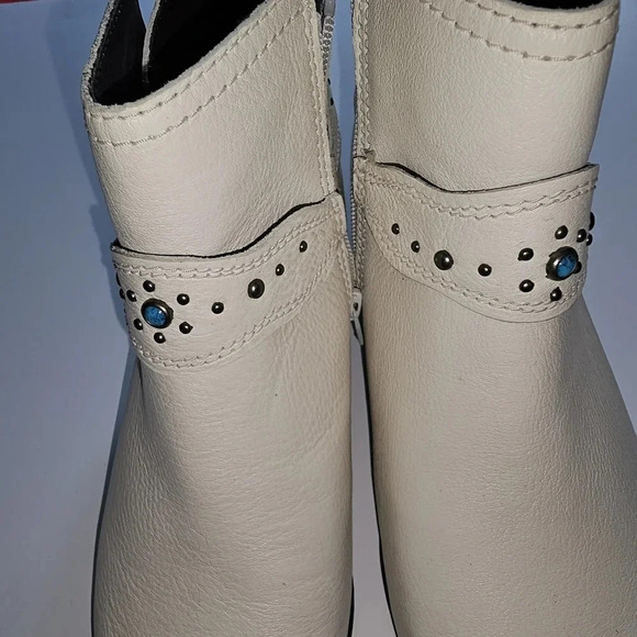 ZODIAC Women's Valera Ankle Boot - Picture 7 of 13